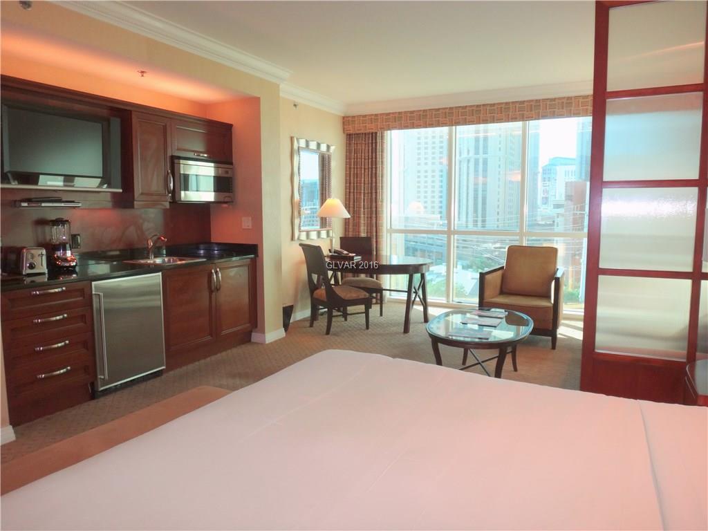 Aparthotel Fallon Luxury At The Signature 4*
