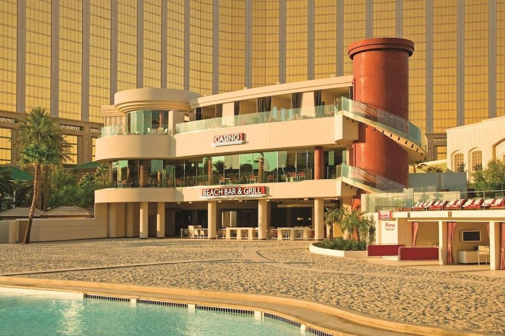 Mandalay Bay And Casino By Suiteness Las Vegas