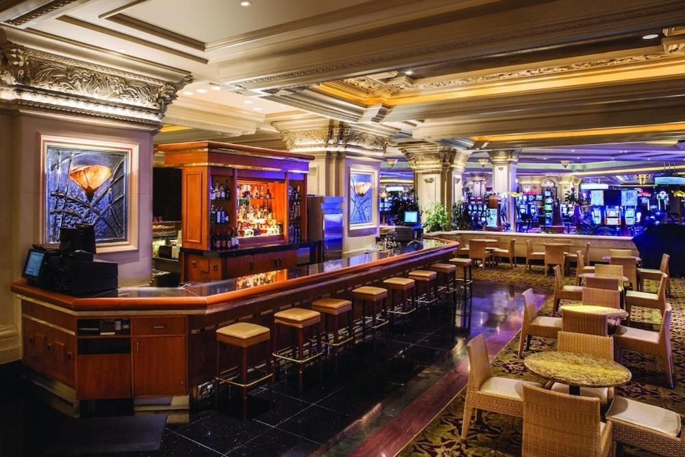 Mandalay Bay And Casino By Suiteness