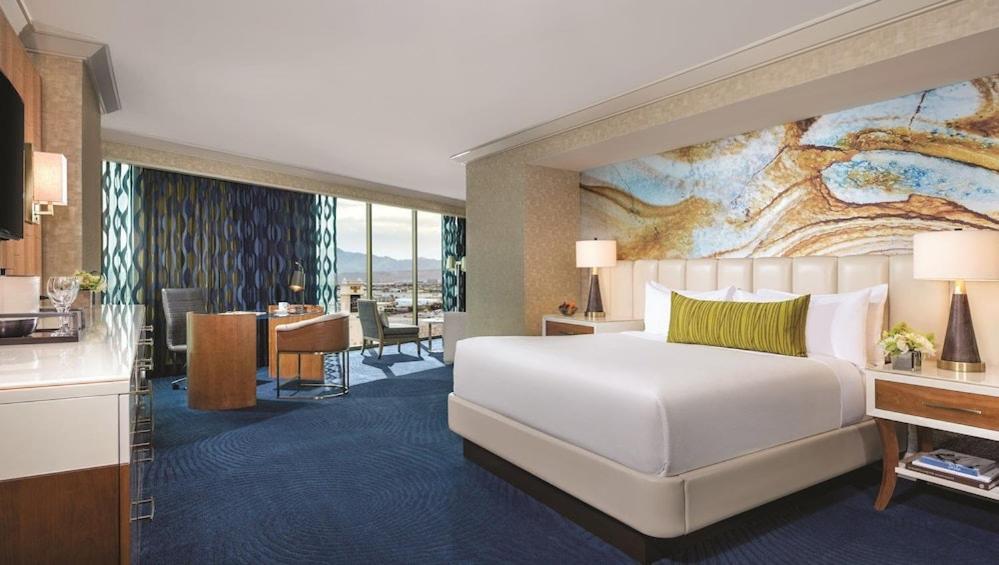 Mandalay Bay And Casino By Suiteness 5*