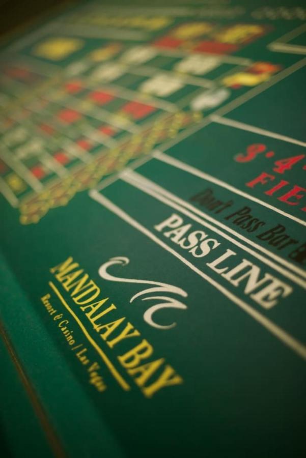 Hotel Mandalay Bay And Casino By Suiteness