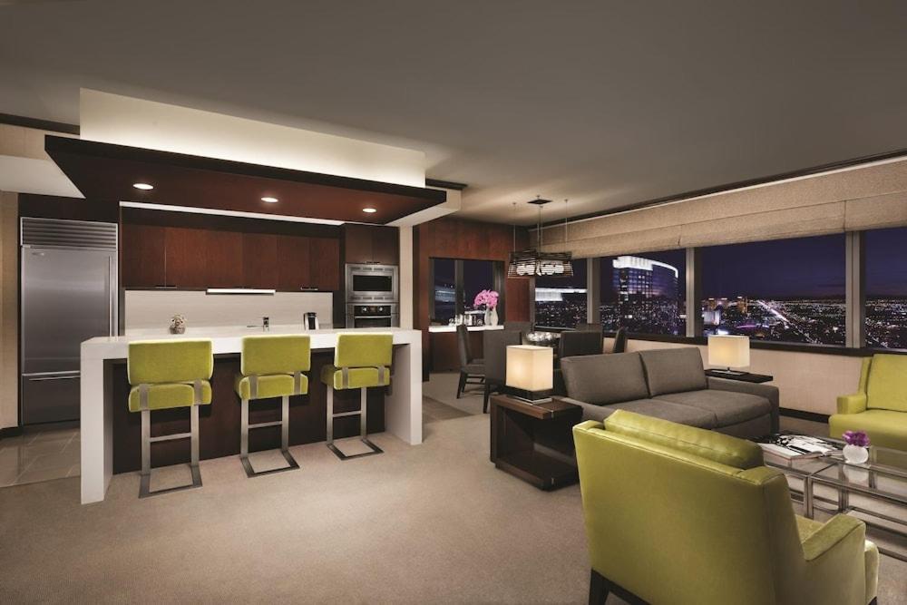 Hotel Mandalay Bay And Casino By Suiteness Las Vegas