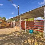The Goat Hut Studio 11 Mi To Las Vegas Strip!