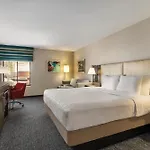 Hampton Inn Tropicana