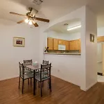 Beautiful Townhome With Pool