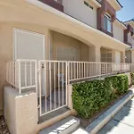 Beautiful Townhome With Pool