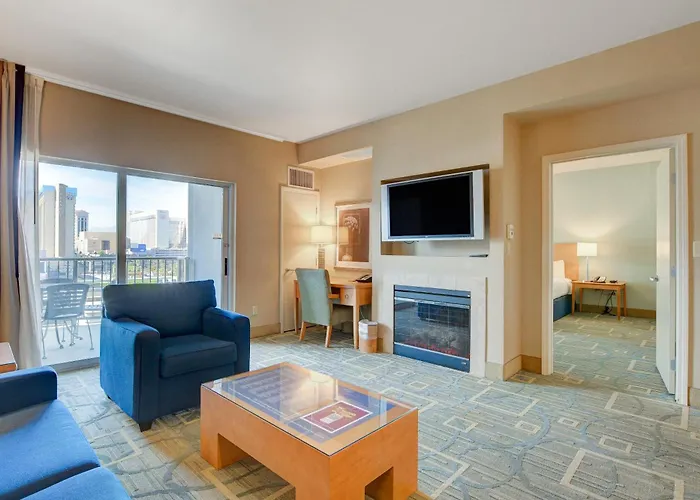 Princess II Suite Platinum * Balcony Strip Views