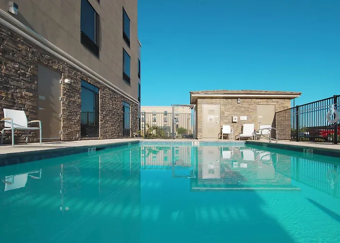 Springhill Suites By Marriott Las Vegas North Speedway