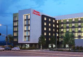 Hampton & Vegas Convention Center - No Fee