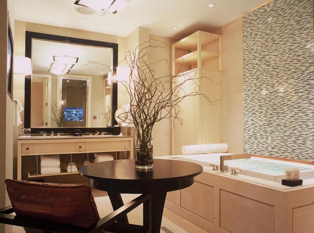 Skylofts At Mgm Grand Resort