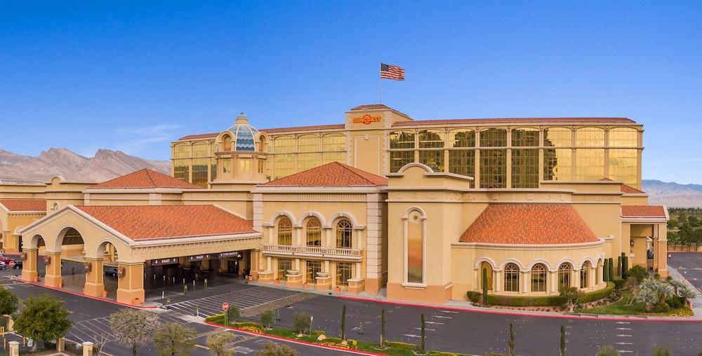 Resort Suncoast And Casino 4*
