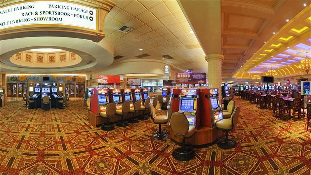 Suncoast And Casino Las Vegas