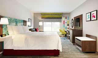 Hampton & Vegas Convention Center - No Fee Las Vegas
