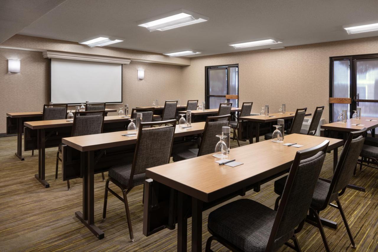 Courtyard By Marriott Vegas Convention Center Hotel Las Vegas