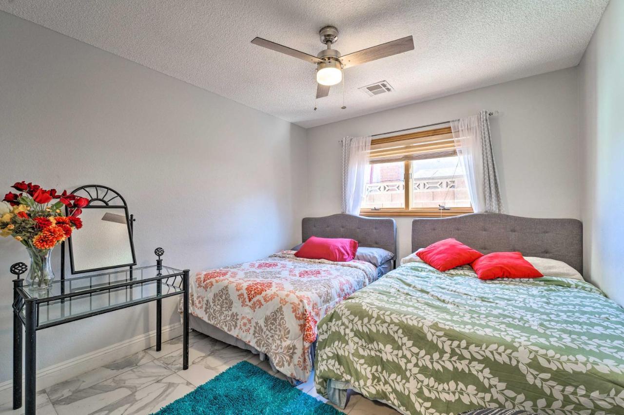 Pet-friendly Family Gem, 10 Mi To Vegas Strip Holiday home