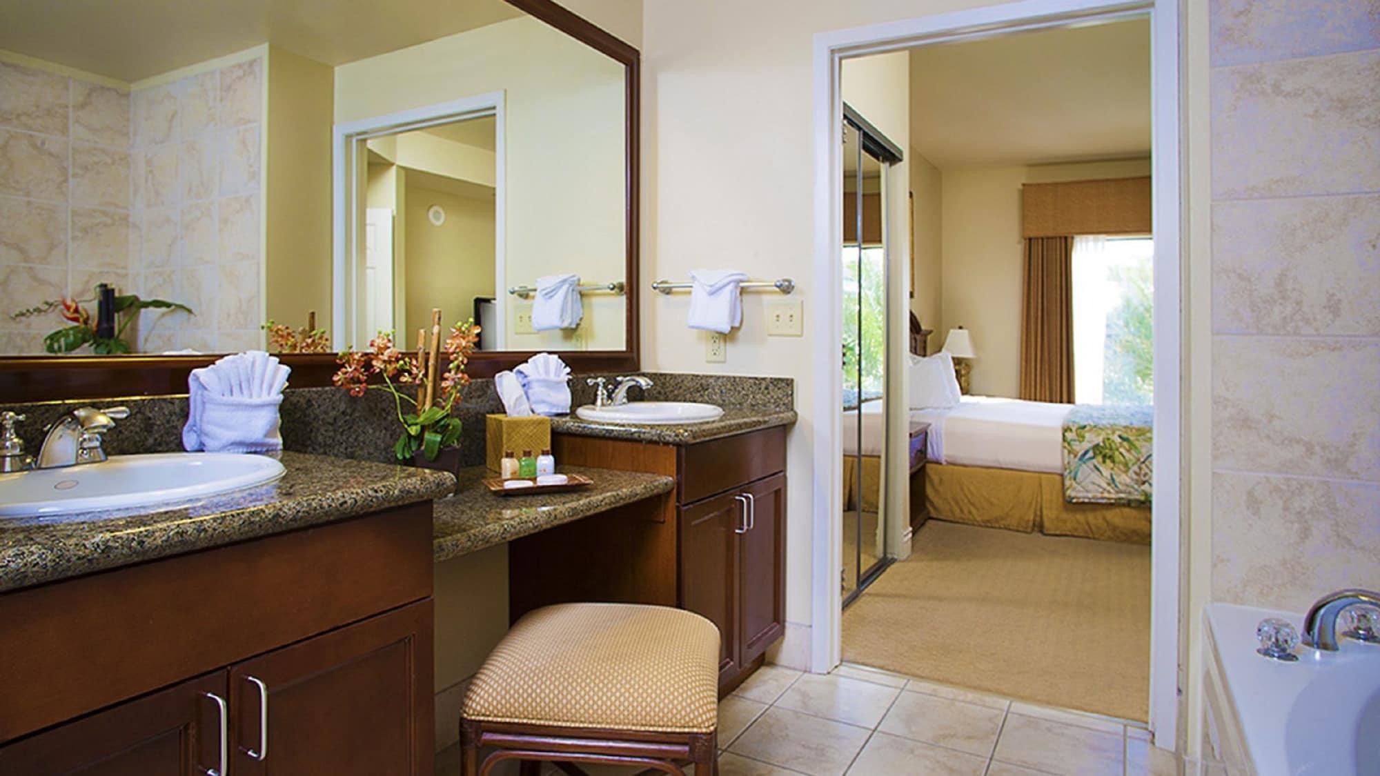 Tahiti Village & Resort