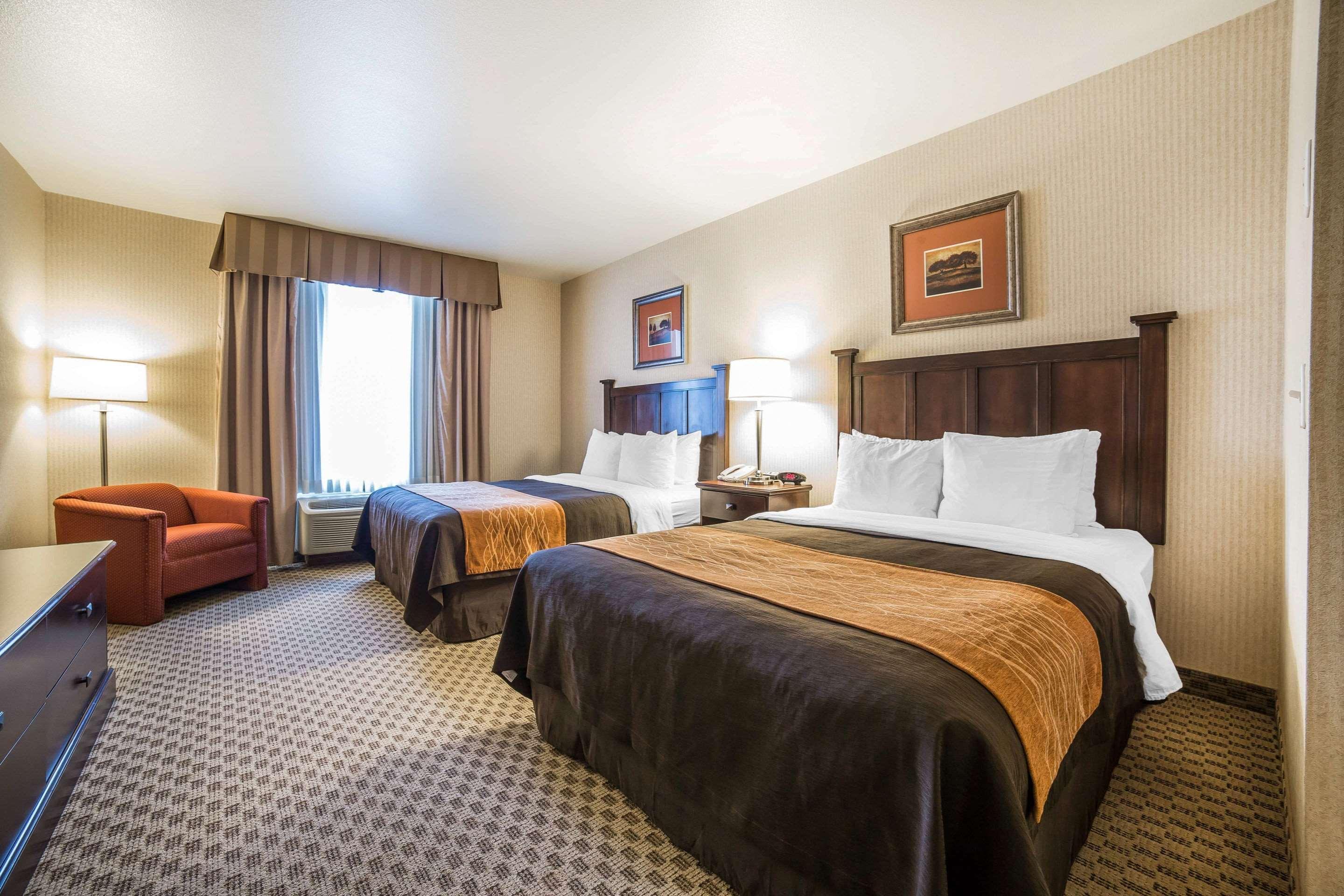 Comfort & Henderson - Vegas 3*