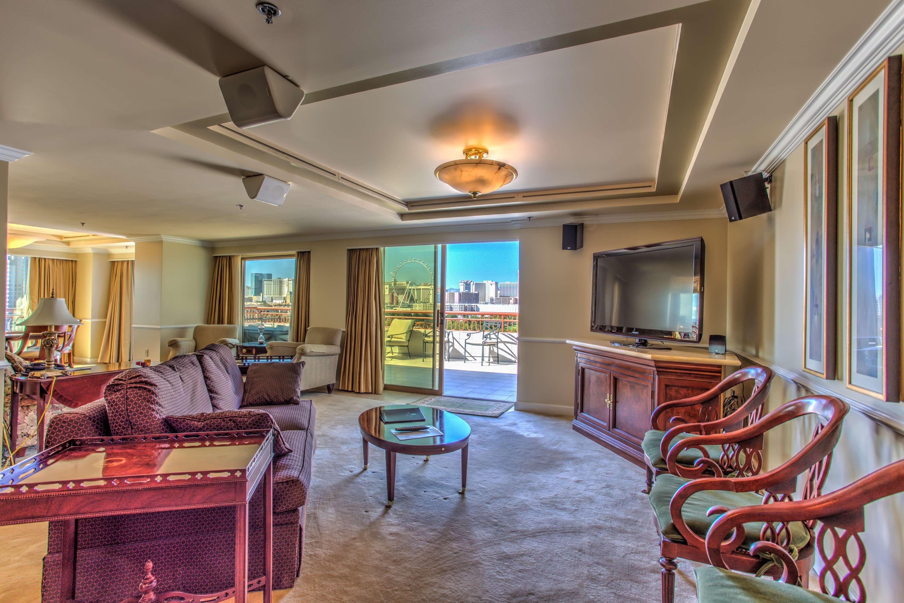 Hotel Embassy By Hilton Convention Center Vegas Las Vegas
