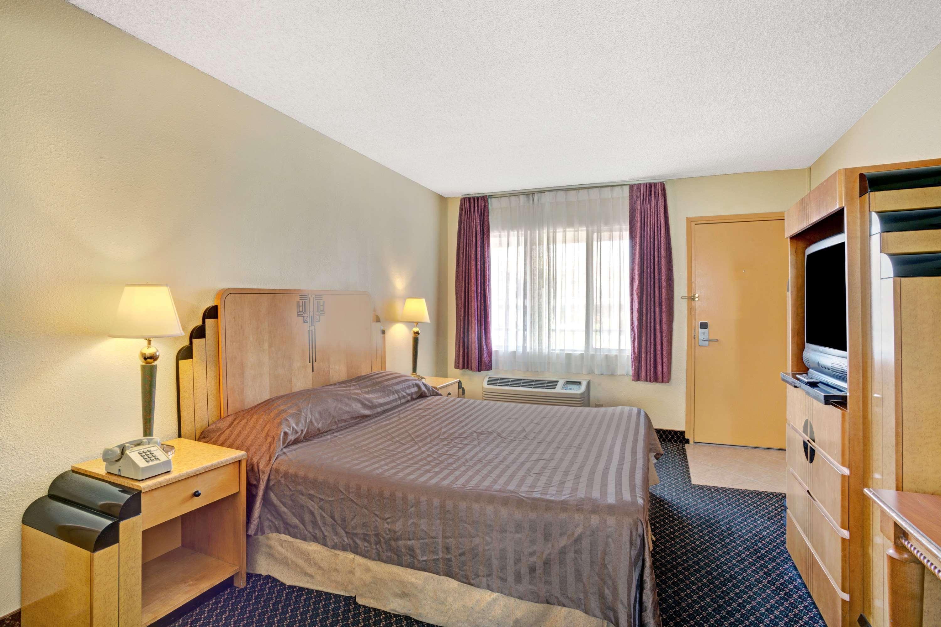 Travelodge By Wyndham Vegas Las Vegas