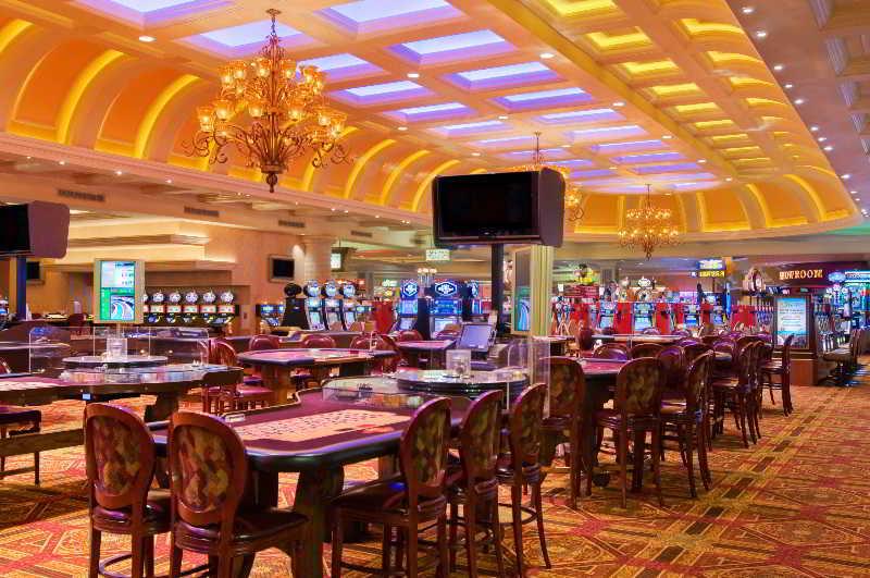 Resort Suncoast And Casino