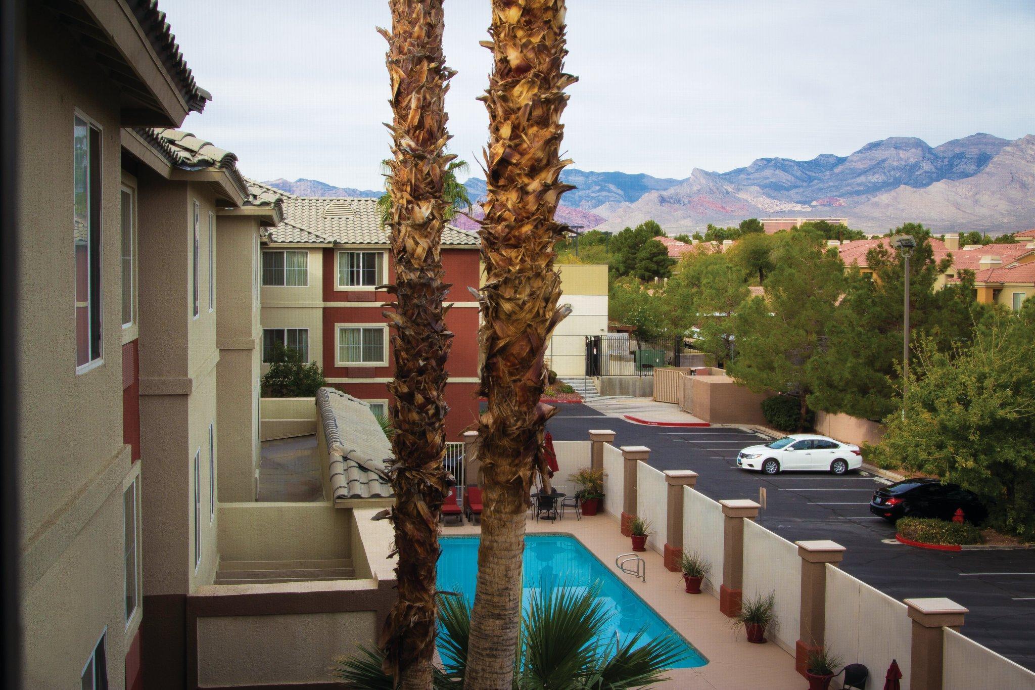 La Quinta By Wyndham Vegas Redrock/summerlin 3*