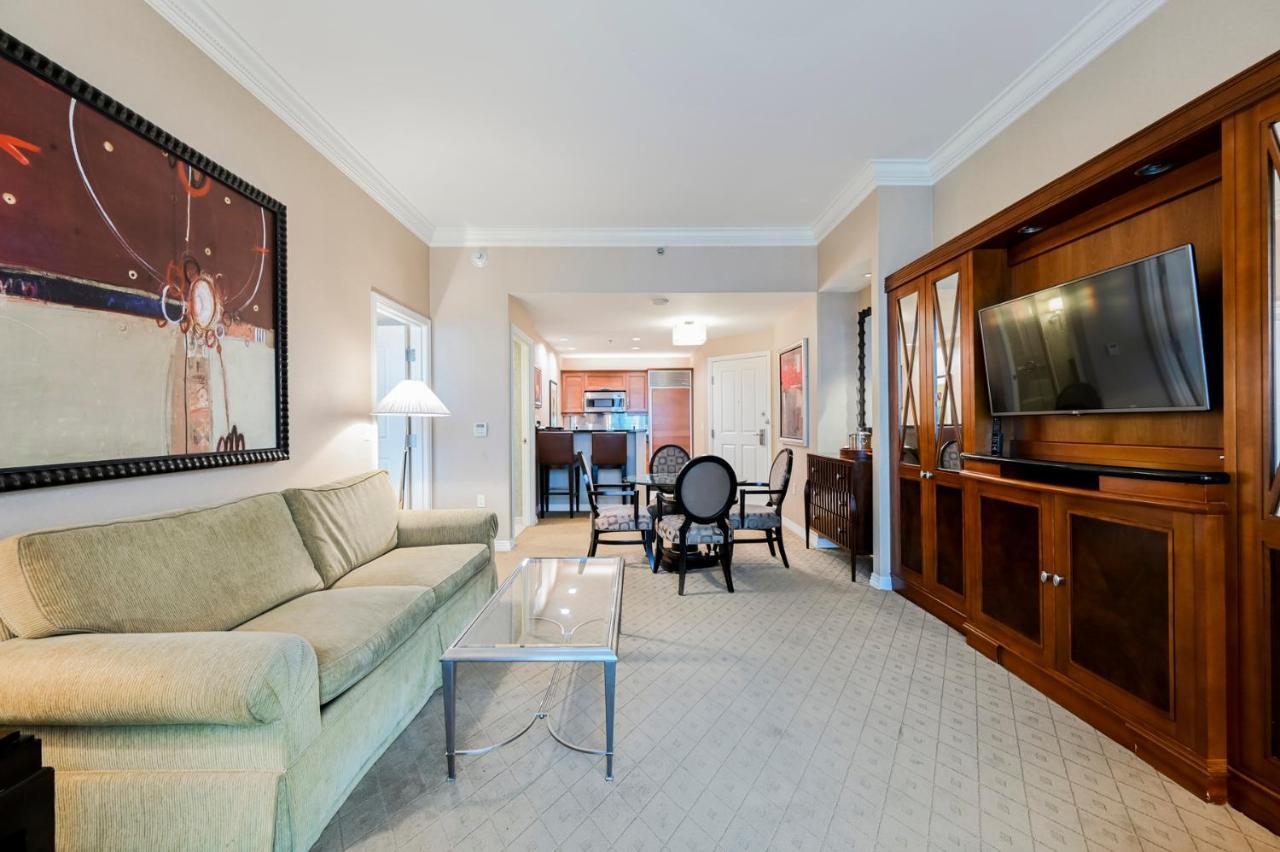 Aparthotel Stripviewsuites Penthouse Two-bedroom Conjoined