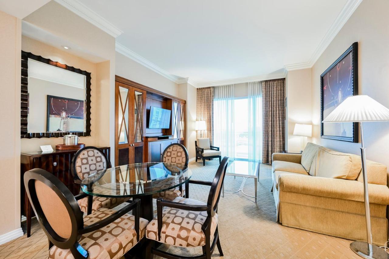 Aparthotel Stripviewsuites Penthouse Two-bedroom Conjoined *