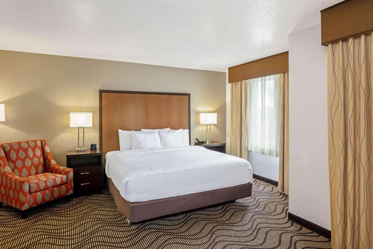 La Quinta By Wyndham Vegas Redrock/summerlin 3*