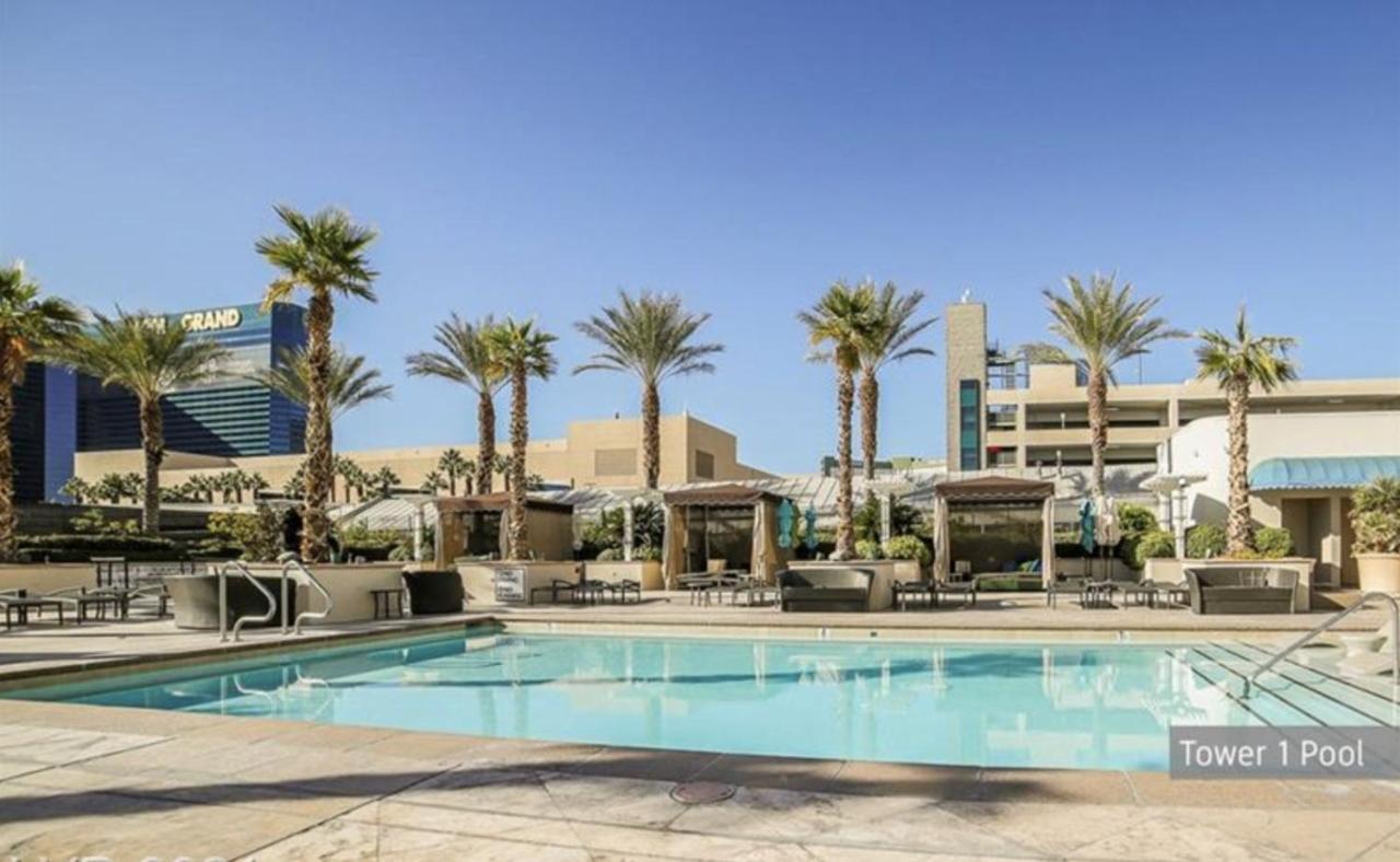Balcony Full Strip View Mgm Signature Free Valet Apartment Las Vegas