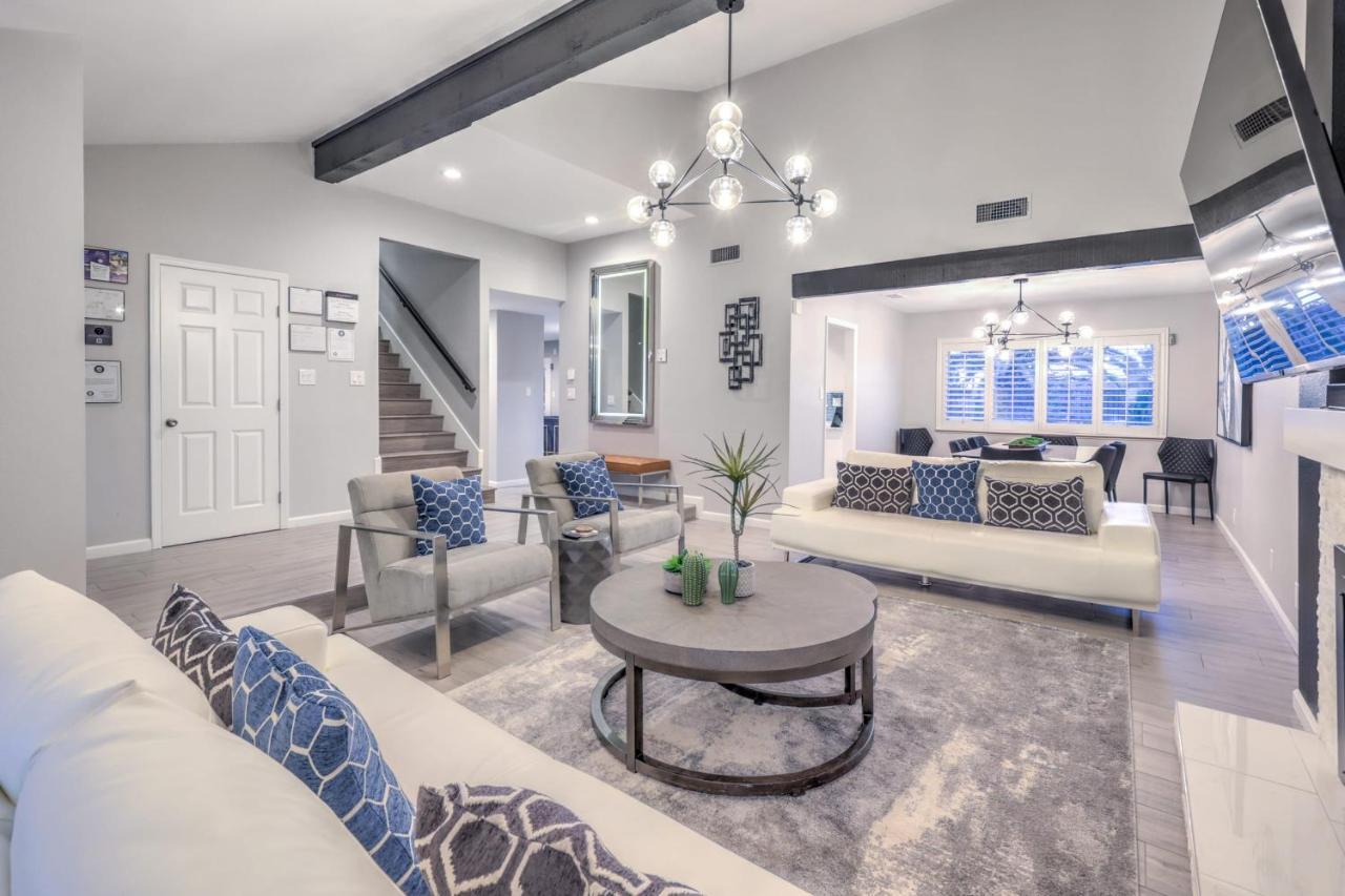 Vegas Glam, A Five-star Experience, Pool, Wet Deck, Hot Tub, Bar, Bbq Ferienhaus Las Vegas
