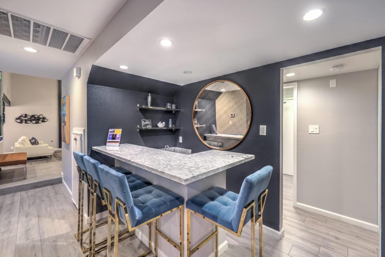 Vegas Glam, A Five-star Experience, Pool, Wet Deck, Hot Tub, Bar, Bbq Ferienhaus
