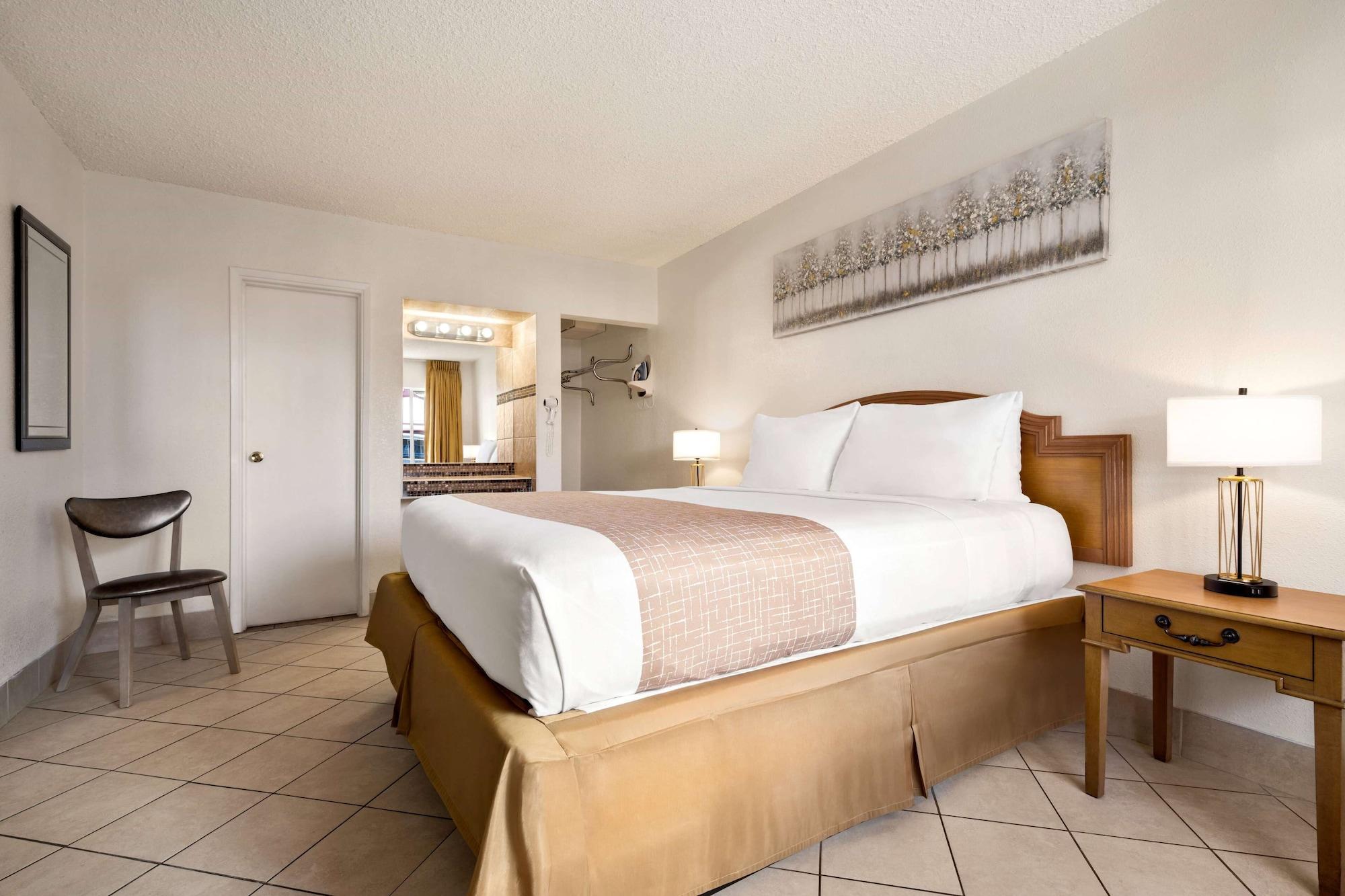 Travelodge By Wyndham Vegas Motel 2*
