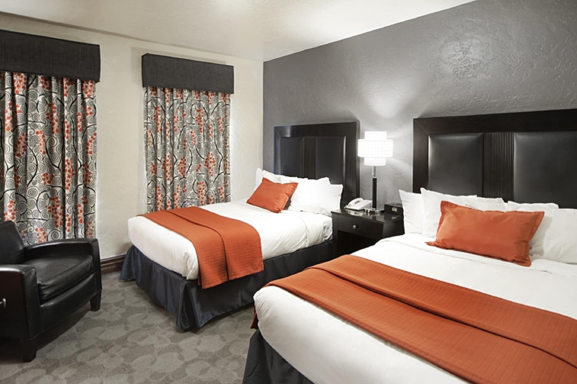 Hotel Golden Gate Casino 3*