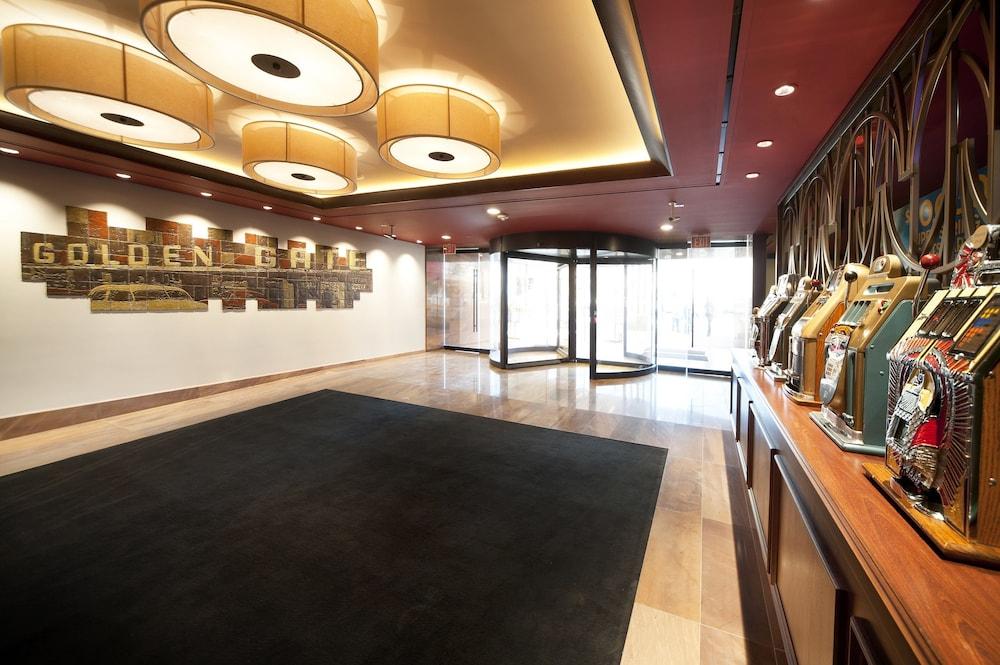 Golden Gate Casino Hotel 3*