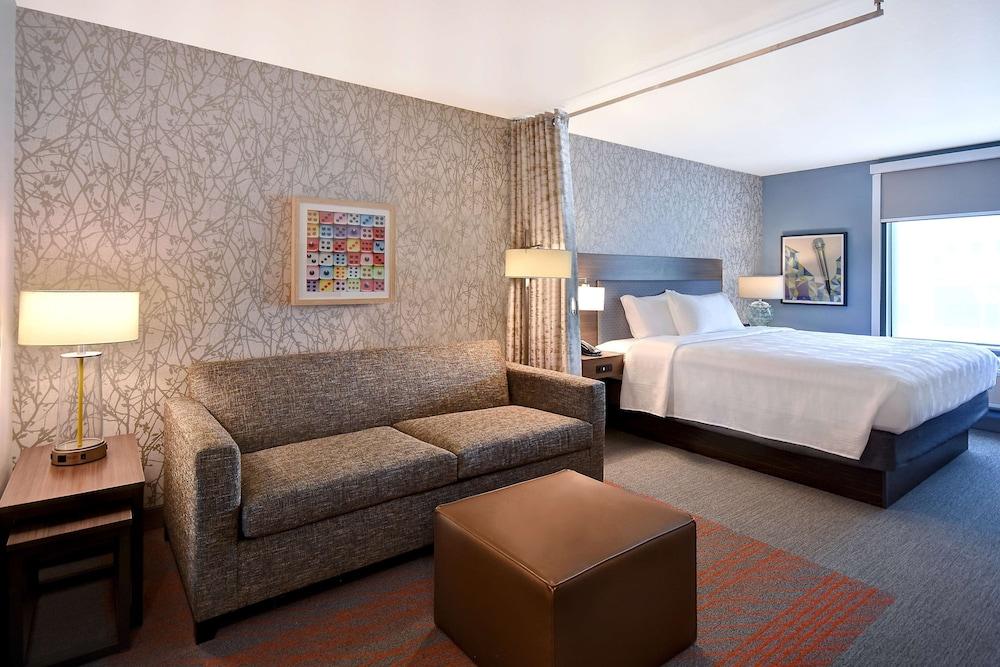 Hampton & Vegas Convention Center - No Fee Hotel 3*