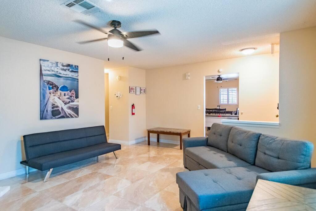 Holiday home Royalty At Princess Ann Court - View 3d Model Las Vegas
