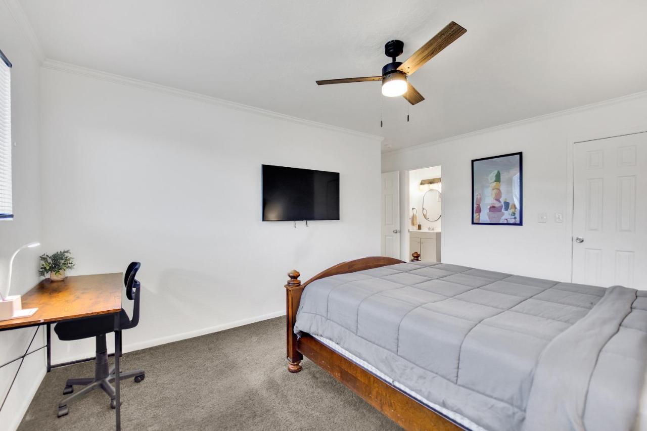 Holiday home Hidden Gem In Chinatown 2 Miles From Strip/stadium *