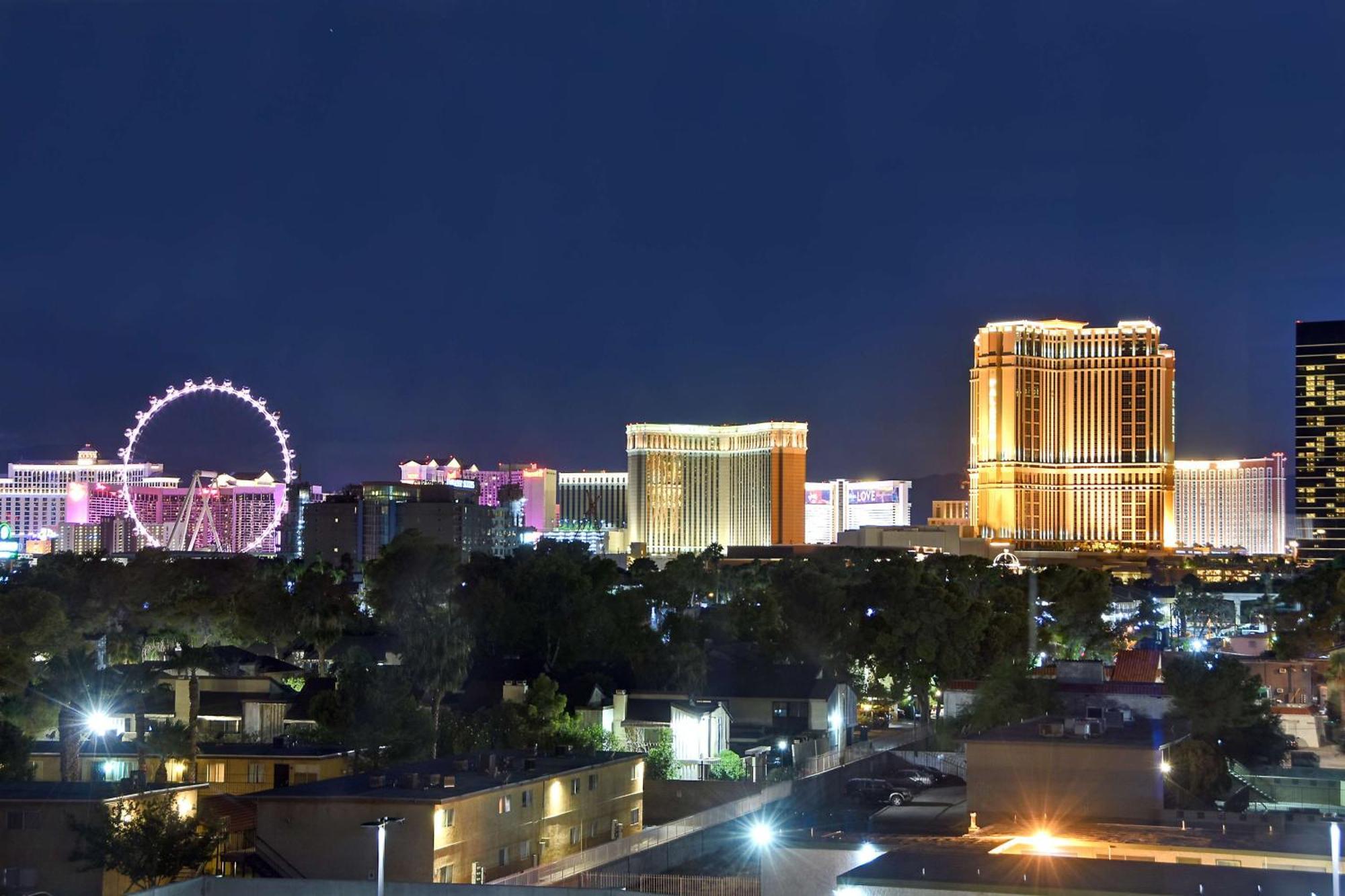 Hotel Hampton & Vegas Convention Center - No Fee Las Vegas