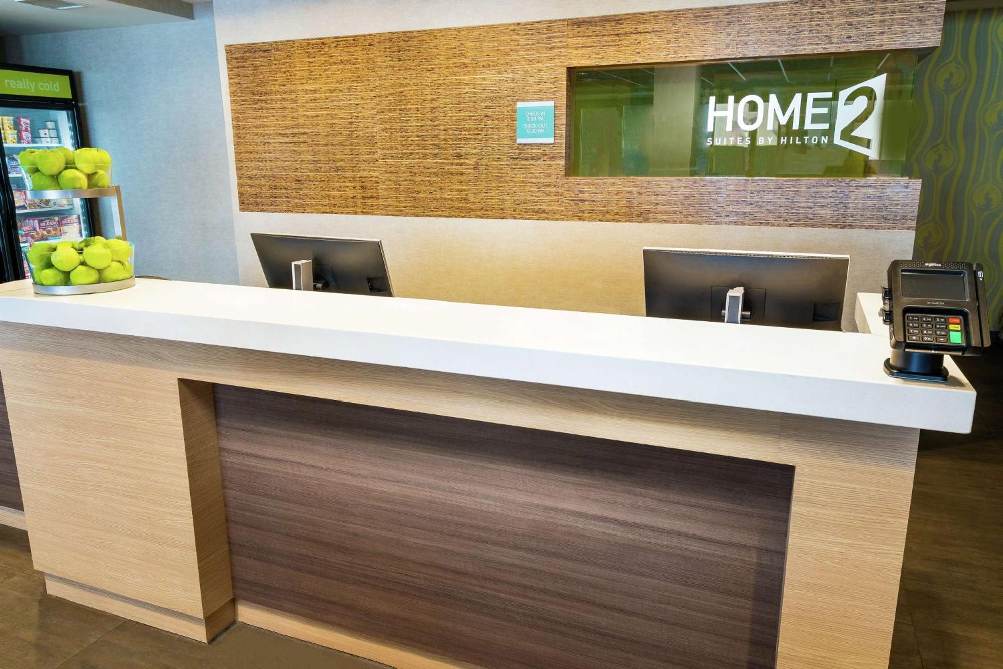 Home2 By Hilton Vegas Stadium District Hotel 3*