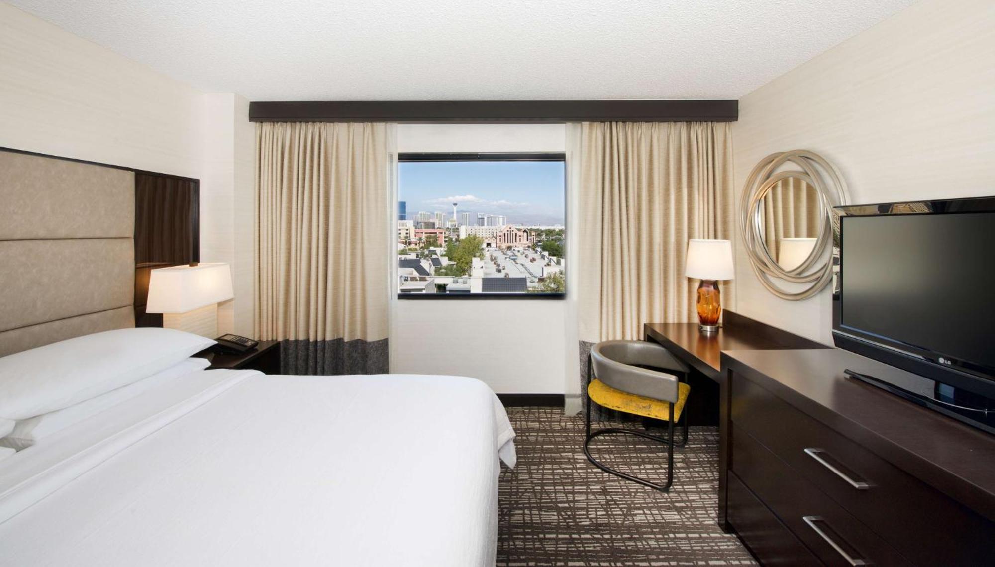 Hotel Embassy By Hilton Vegas