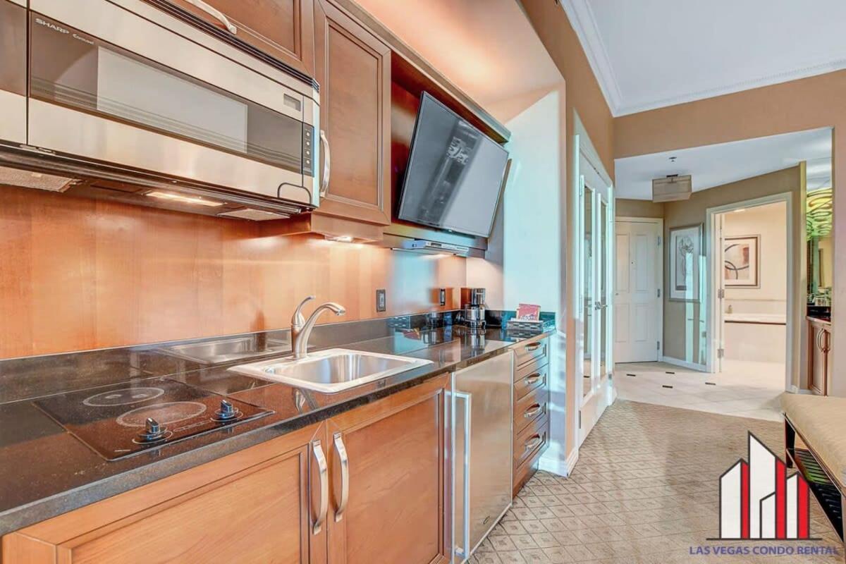 Holiday home Mgm Signature-30-719 Strip View Jacuzzi *