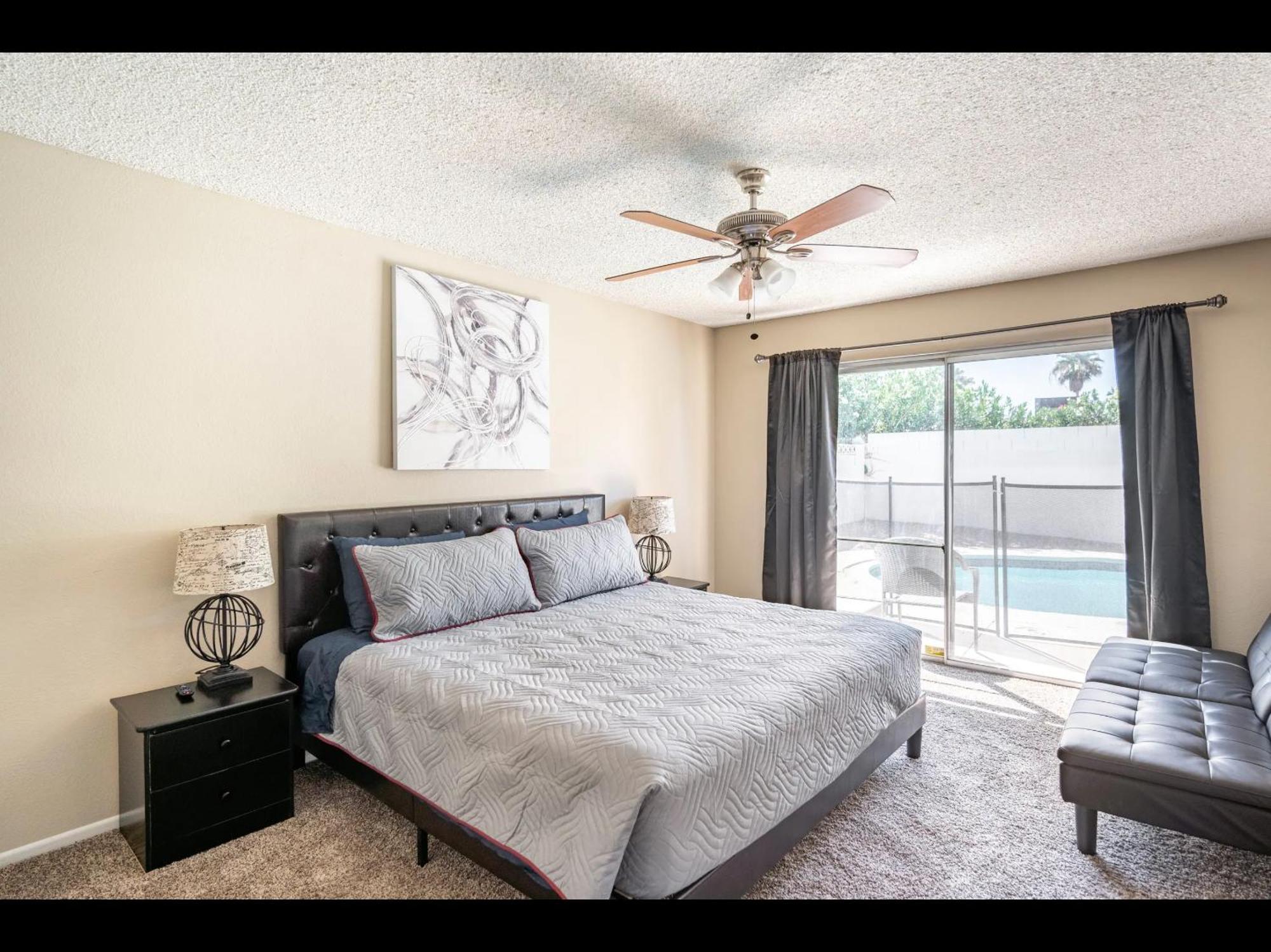 4 Bed 2 Bath Reno With Private Pool Ferienhaus *