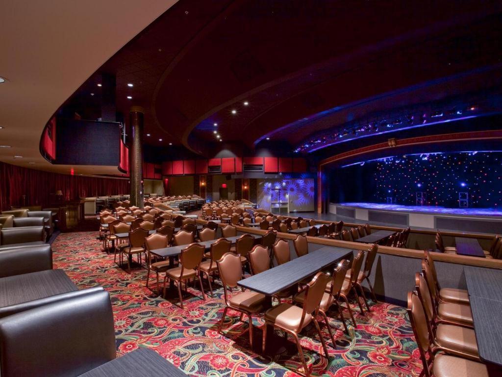 Suncoast And Casino 4*