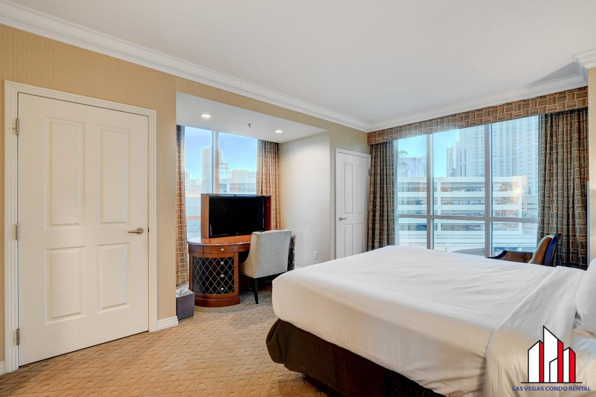 Mgm Signature-02-601 1br2ba F1 Strip View Balcony * Las Vegas