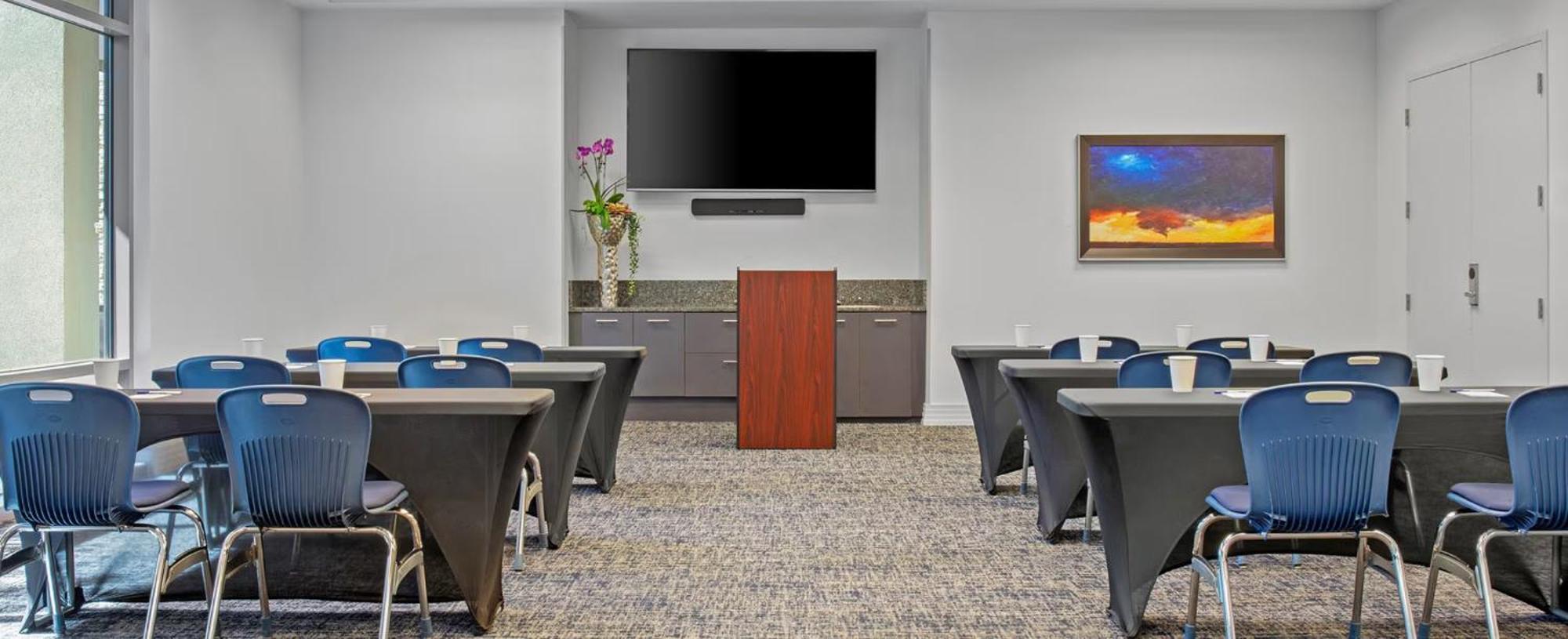 Holiday home Beautiful In Desert Blue 1bd Deluxe Near The Strip