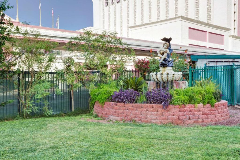 Travelodge By Wyndham Vegas Motel 2*