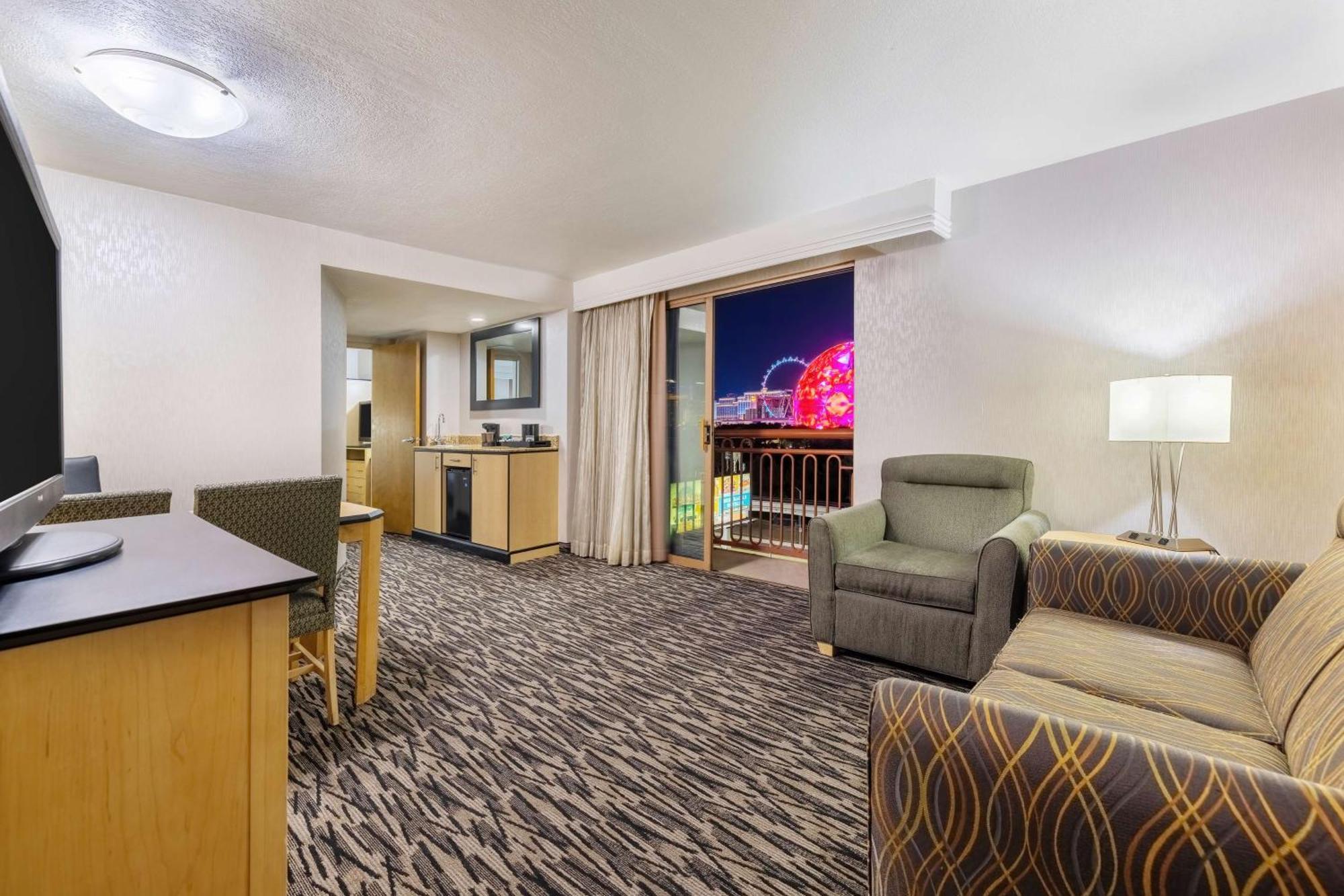 Embassy By Hilton Convention Center Vegas