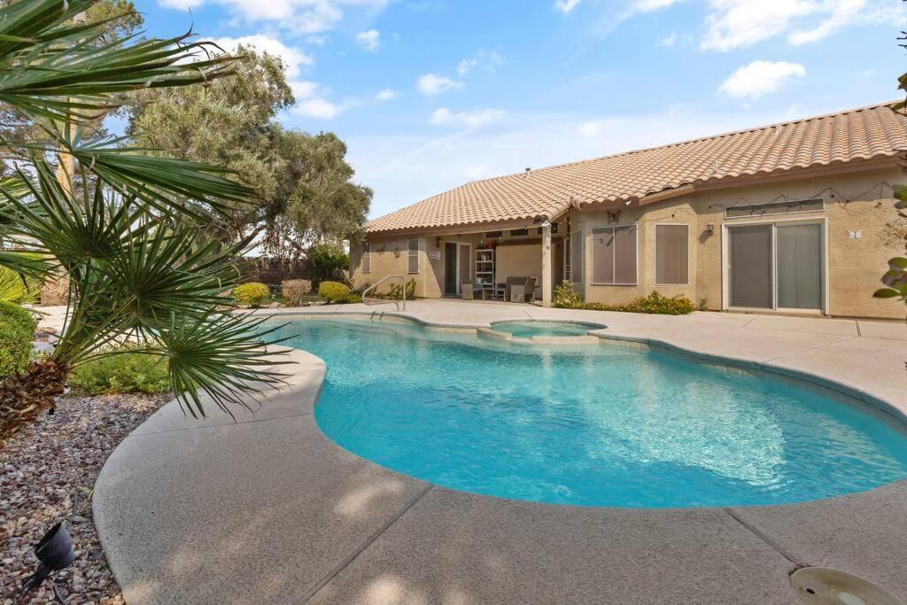 Vegas Retreats Pool, Arcade, Fun, 10min From Airport And The Strip * Las Vegas
