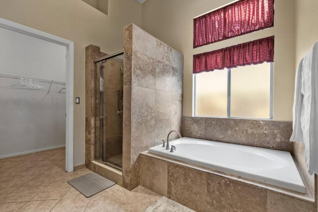 Vegas Retreats Pool, Arcade, Fun, 10min From Airport And The Strip * Las Vegas