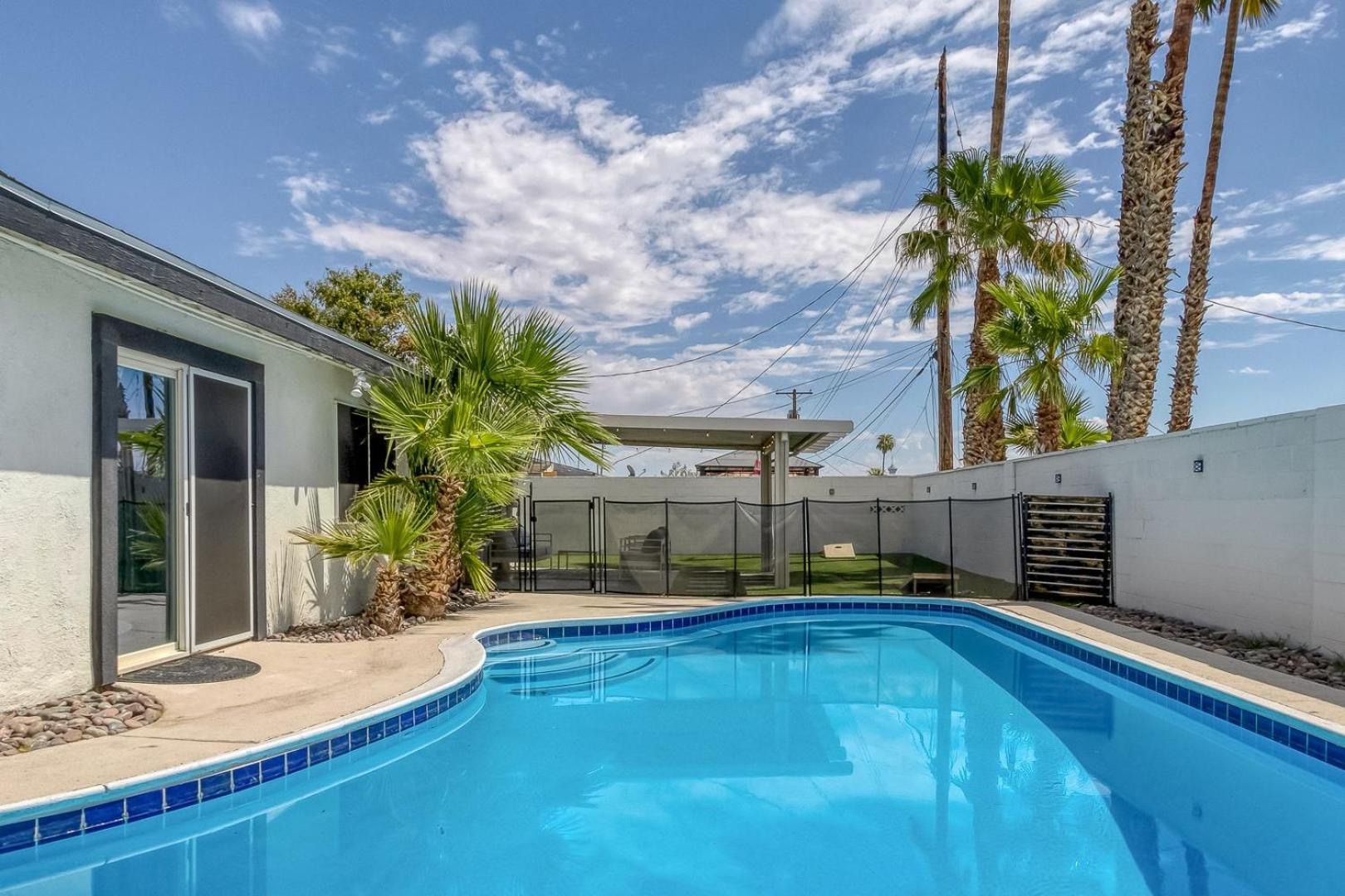 Holiday home Getaway W Pool In Vegas 10 Mins To Strip *